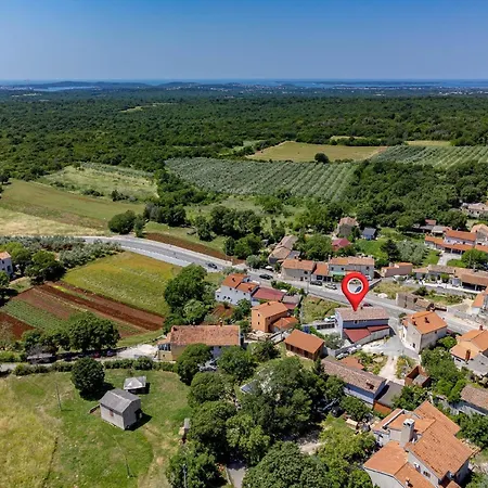 Mit Privatpool Fuer 6 Personen Ca 140 Qm In Loborika, Istrien Suedkueste Von Istrien Casa vacanze
